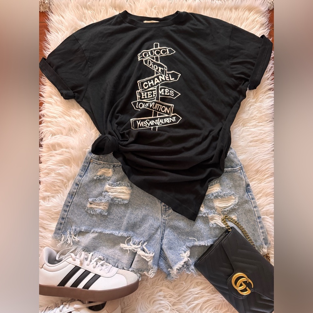 Designer tee - Picture 6 of 6